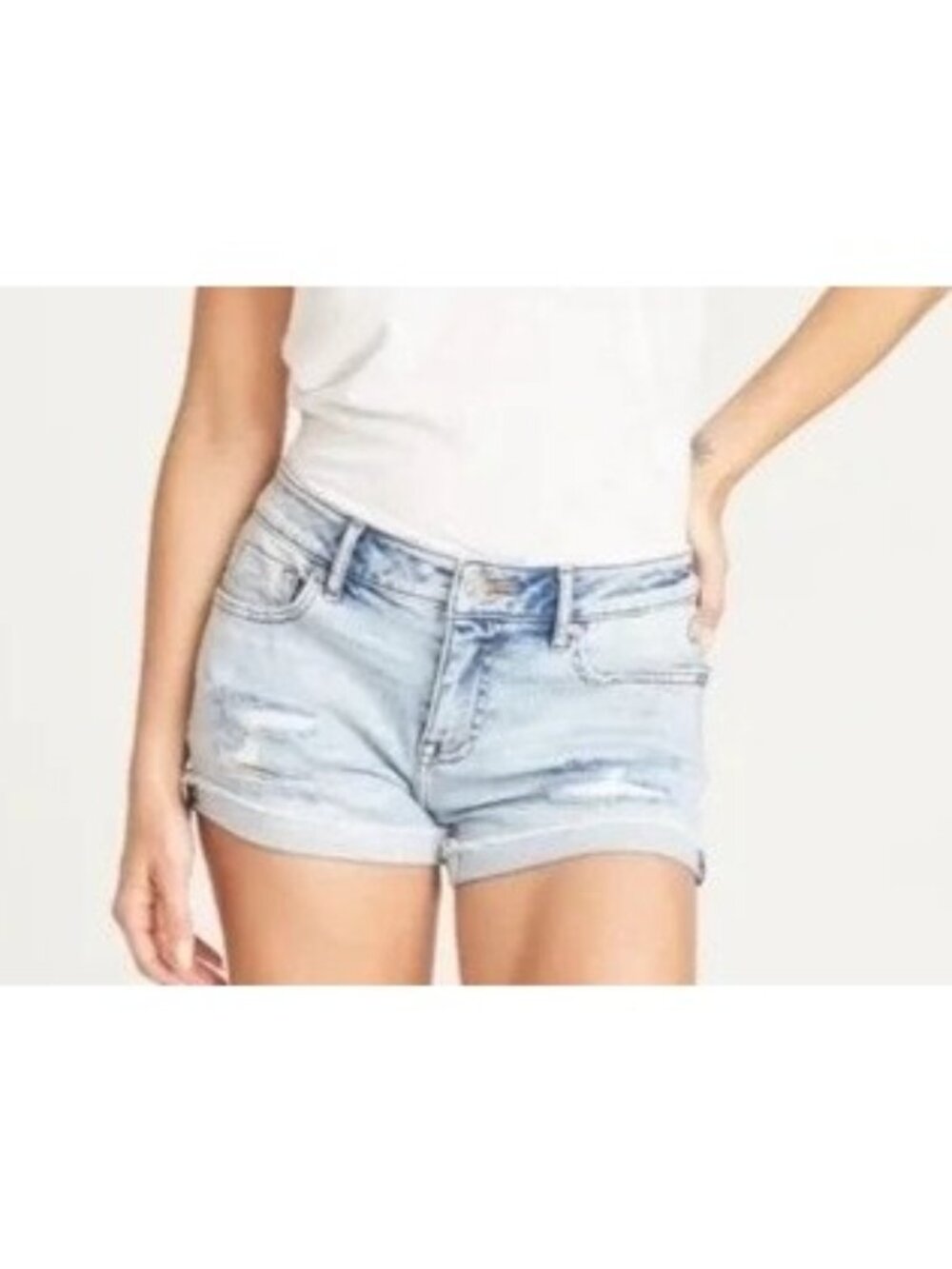 Vigoss Women's Marley Mid Rise Distressed Rolled Cuff Shorts Light Wash Size 20W